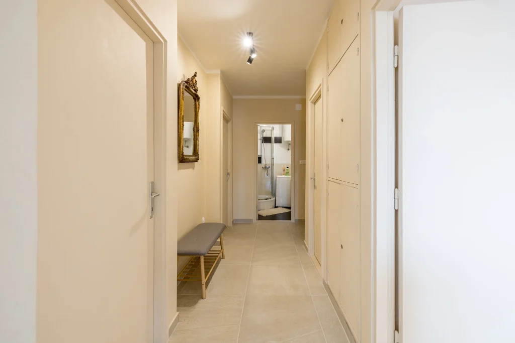 Hodnik i kupatilo, apartman Le Blue Split centar