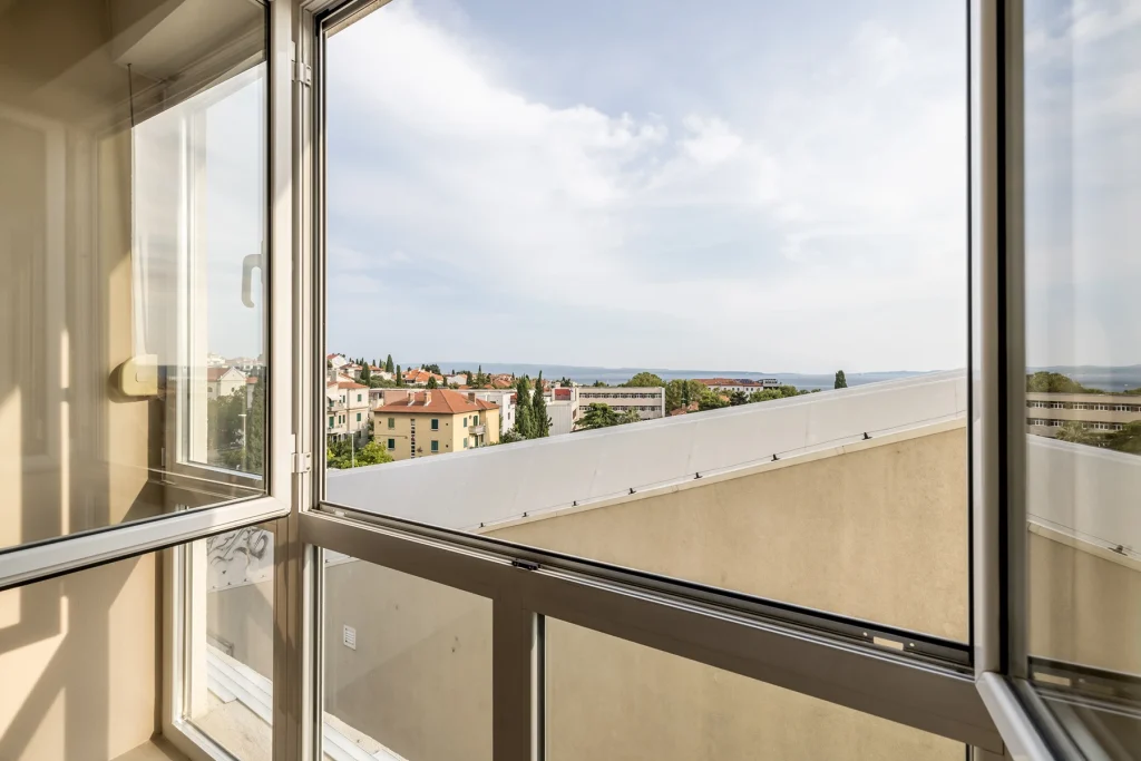 Pogled s balkona spavaće sobe 1, apartman Le Blue Split