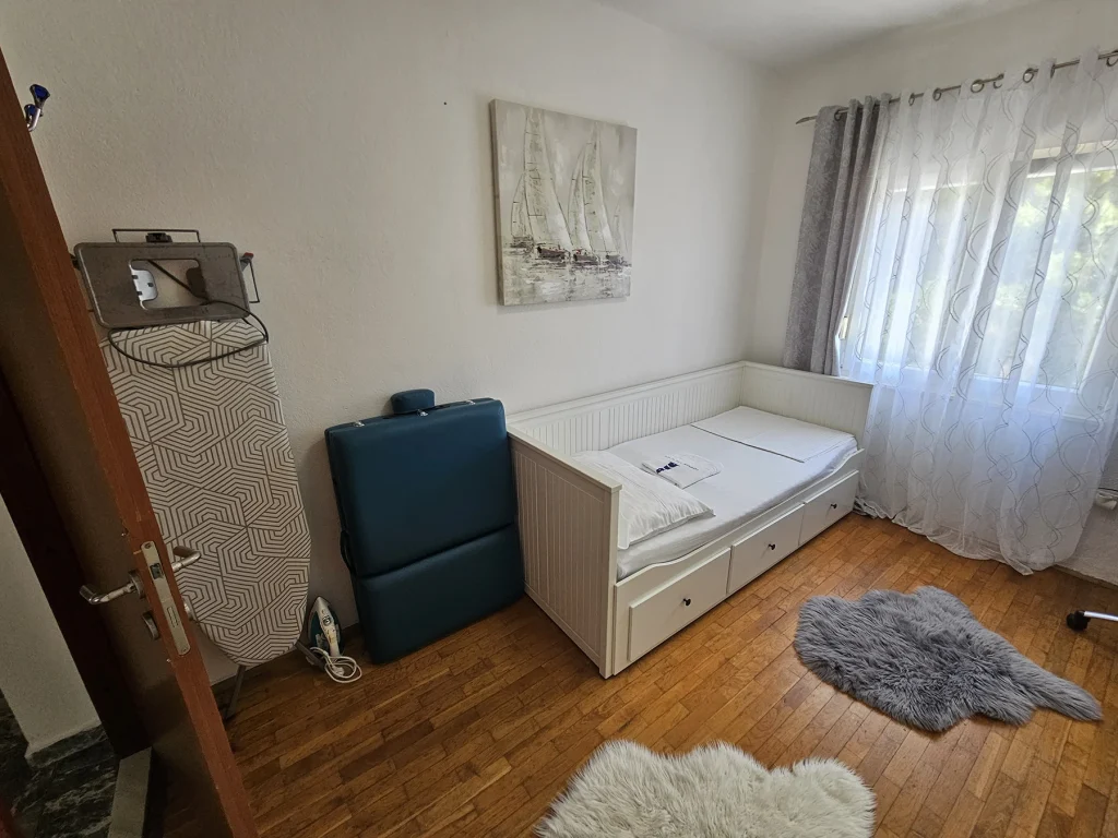 Spavaća soba s jednokrevetnim krevetom, apartman Breeze Split