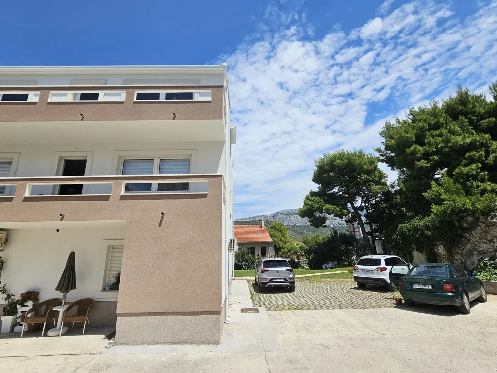 Vanjski izgled zgrade Casa Carmel, Split