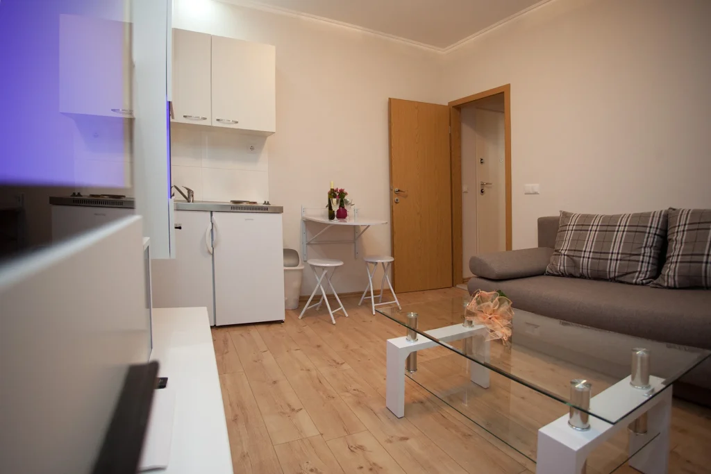 Čajna kuhinja s kaučem i dnevnim prostorom, apartman Casa Matošića 3 Split