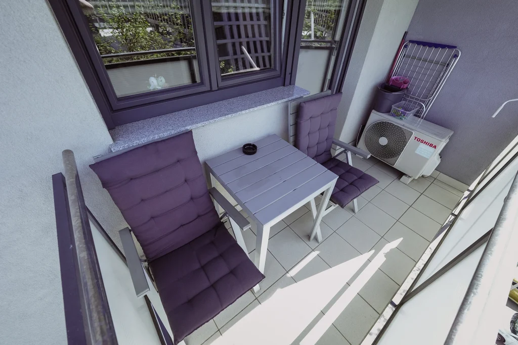 Balkon sa sjedećim kutkom, apartman Lola Zagreb