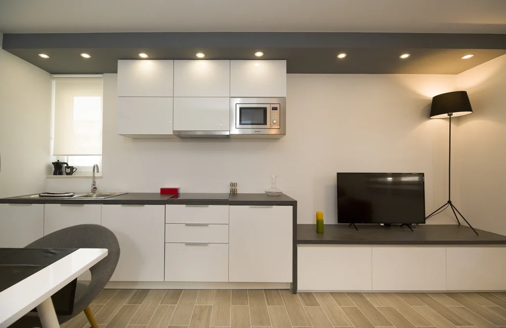 Potpuno opremljena kuhinja s mikrovalnom, apartman Le Grey Split